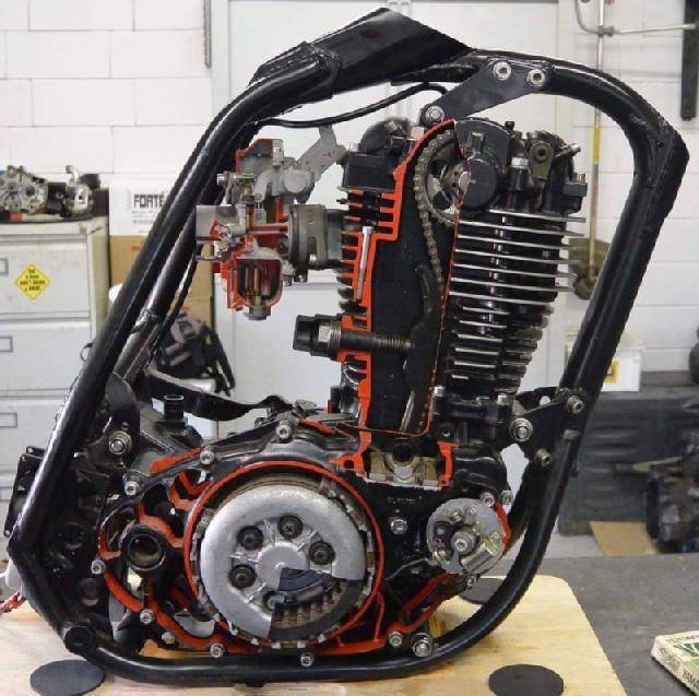 xt500_creve_moteur_02.jpg xt500_creve_moteur_02.jpg